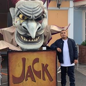 Meet your Posher, Antonio